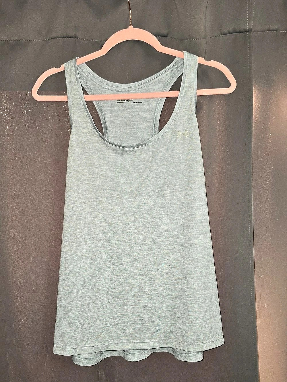 Under Armour HeatGear tank top Racerback Tank Top in Gray Large Like New